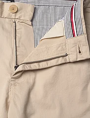 Tommy Hilfiger - 1985 CHINO PANTS - gode sommertilbud - classic beige - 3