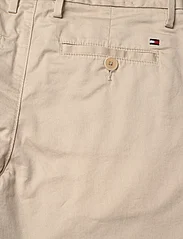 Tommy Hilfiger - 1985 CHINO PANTS - gode sommertilbud - classic beige - 4