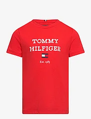Tommy Hilfiger - TH LOGO TEE S/S - short-sleeved t-shirts - fierce red - 0