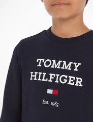 Tommy Hilfiger - TH LOGO SWEATSHIRT - sweatshirts - desert sky - 4
