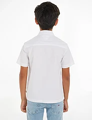 Tommy Hilfiger - SOLID OXFORD SHIRT S/S - kortärmade skjortor - white - 4