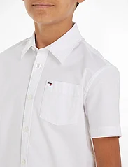 Tommy Hilfiger - SOLID OXFORD SHIRT S/S - short-sleeved shirts - white - 5