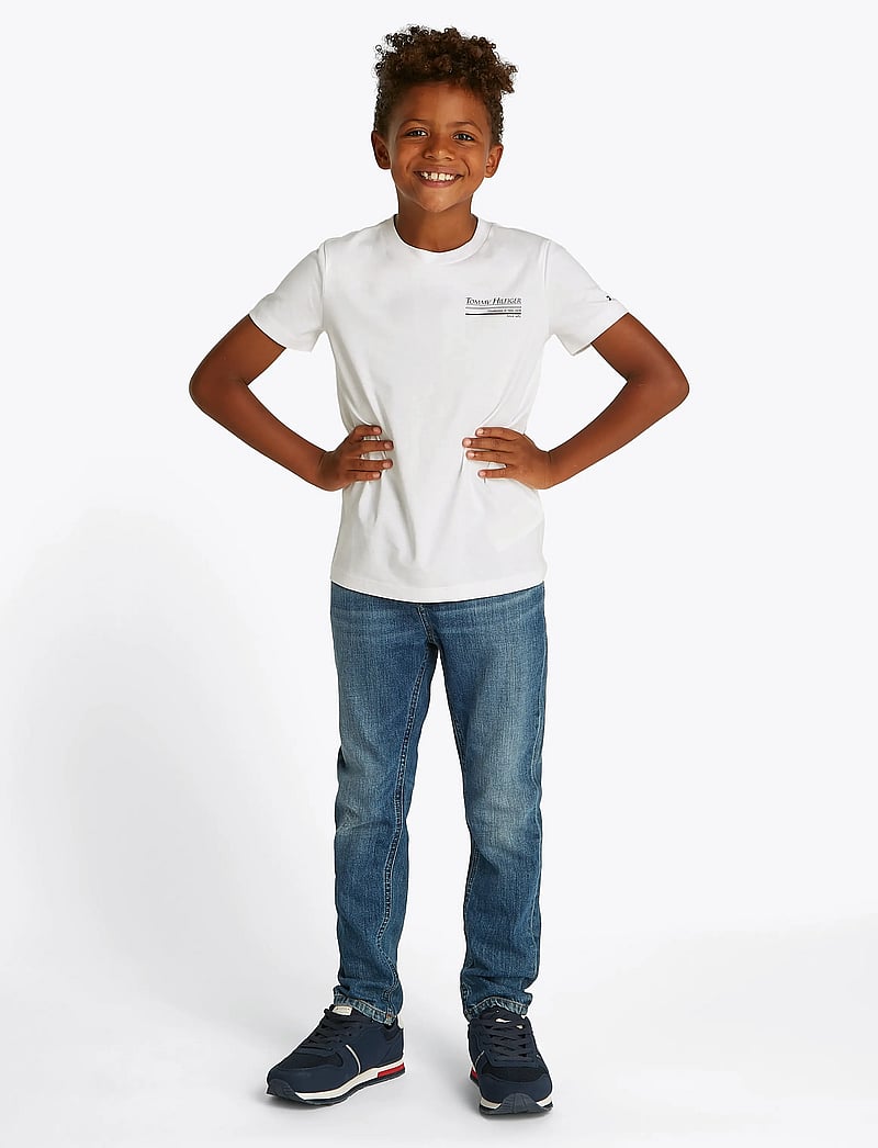 Tommy Hilfiger - HILFIGER YACHT PRINT TEE - kortärmade t-shirts - white - 0