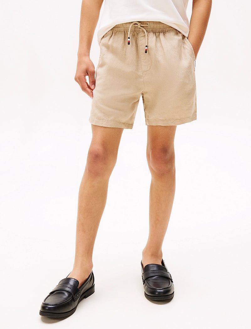 Tommy Hilfiger - LINEN VISCOSE SHORT - casual shorts - sandalwood - 5
