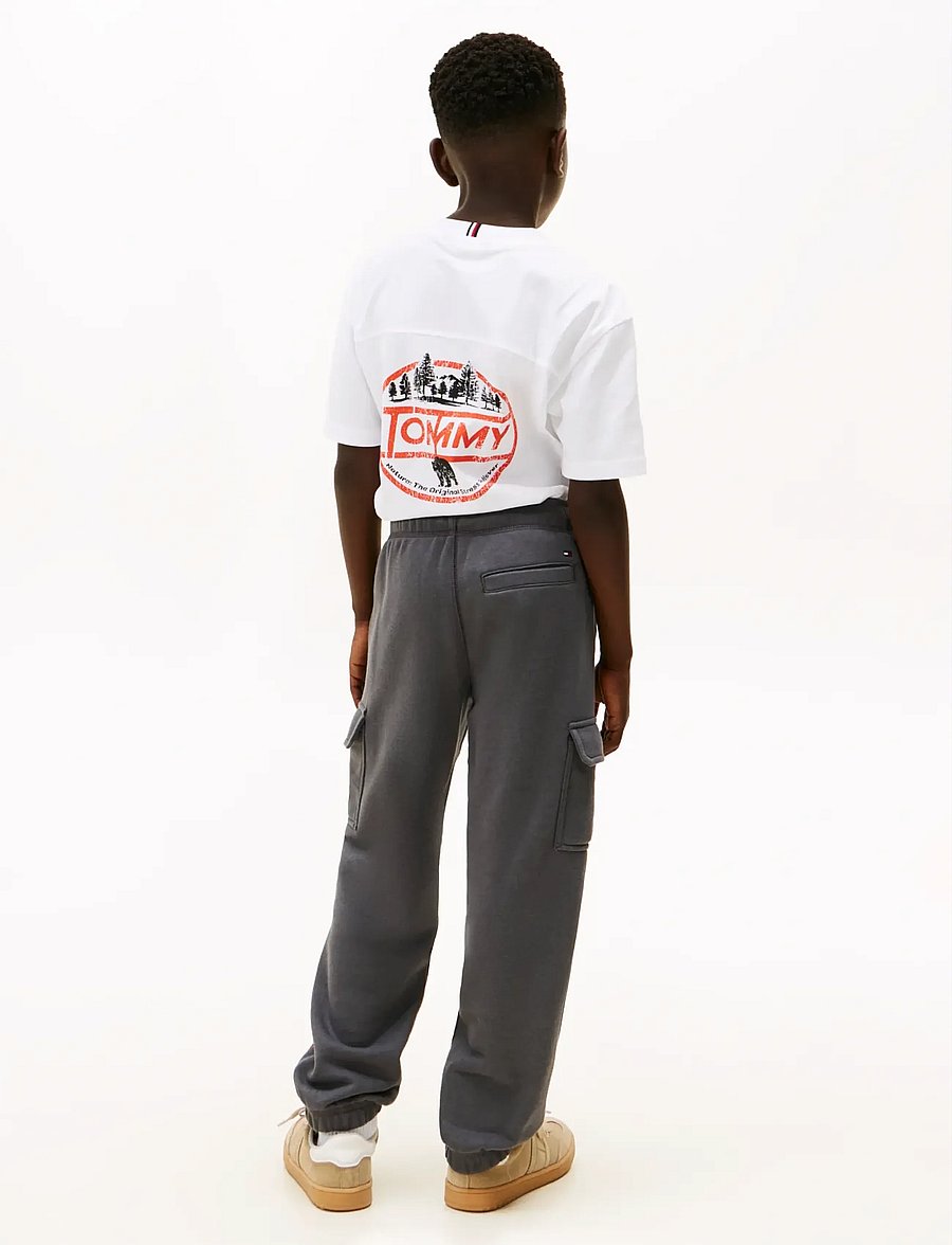 Tommy Hilfiger - NYC PRINT CARGO SWEATPANTS - cargobyxor - washed black - 5