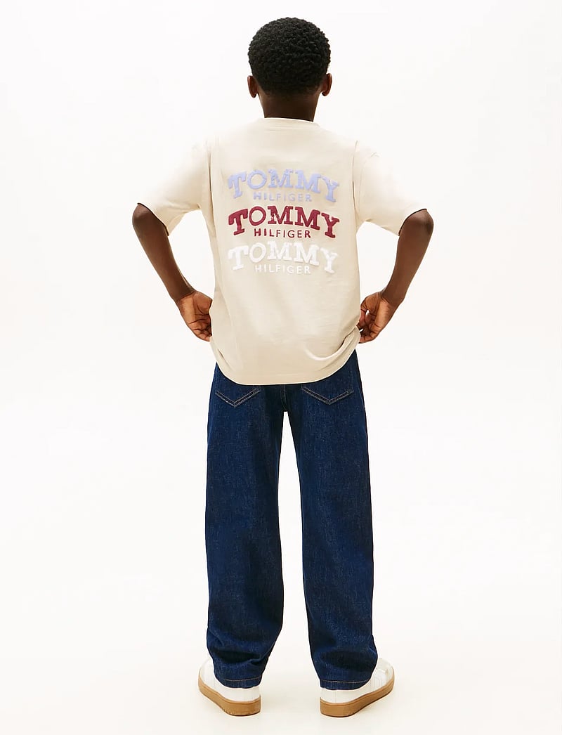 Tommy Hilfiger - WASHED FADED GRAPHIC T-SHIRT SS - kurzärmelige - gulf sand - 3