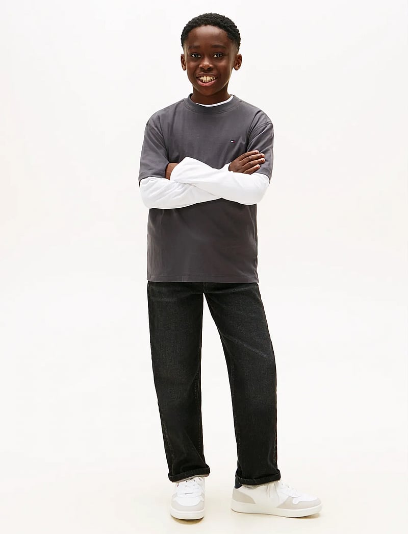 Tommy Hilfiger - WASHED FADED GRAPHIC T-SHIRT SS - kurzärmelige - washed black - 2