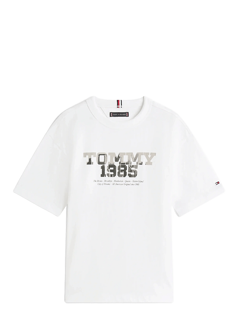 Tommy Hilfiger - TOMMY 1985 GRAPHIC PRINT TEE SS - kurzärmelige - white - 1