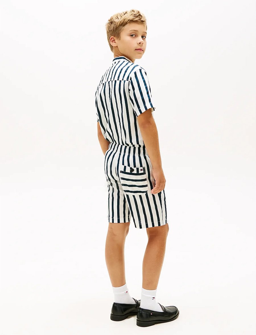 Tommy Hilfiger - RELAXED LINEN BLEND STRIPE SHORT - casual shorts - dark night navy stripe - 2