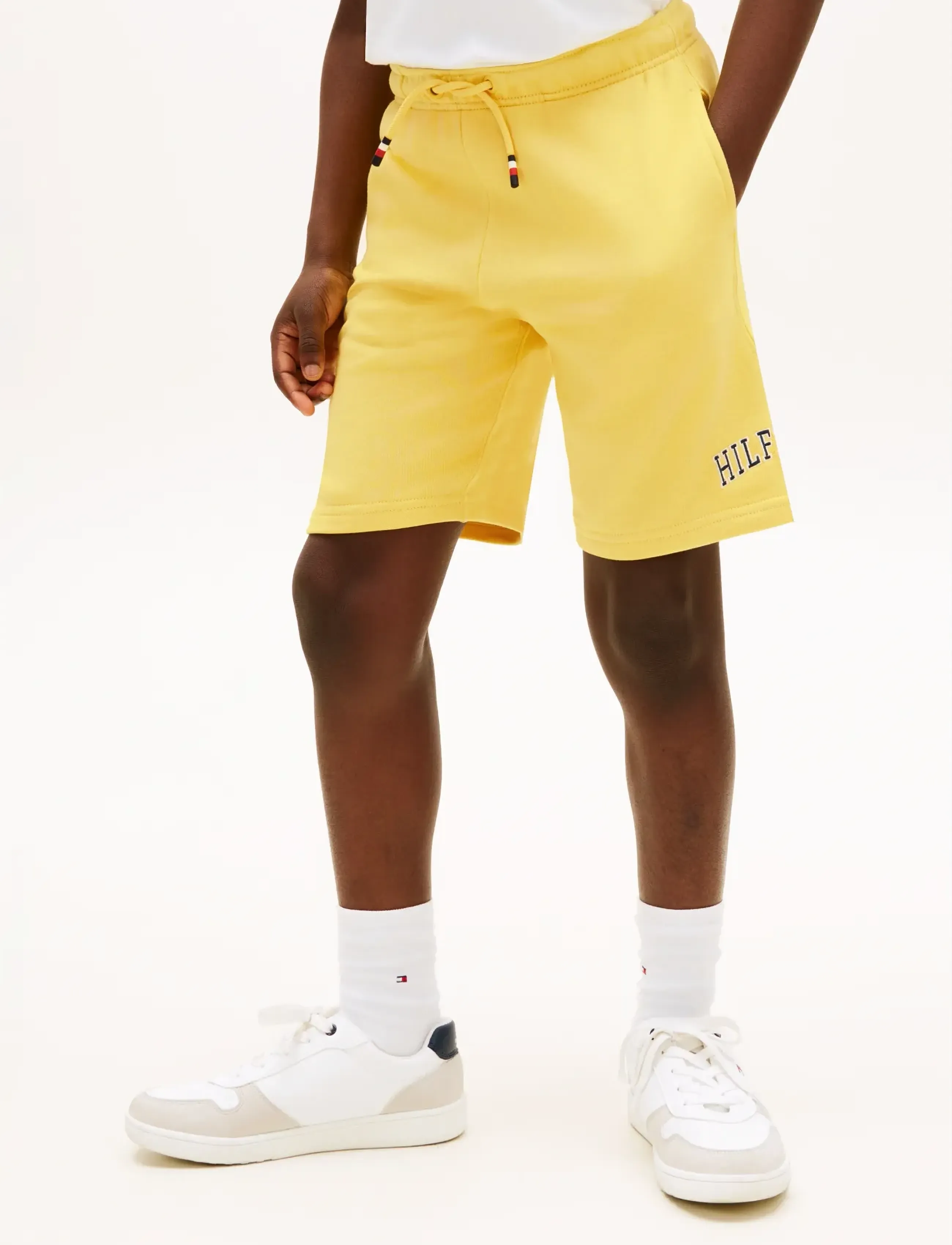 Tommy Hilfiger Hilfiger Varsity Wide Sweatshort, Børn, Varsity Sweatshorts, Gul, Str: 164