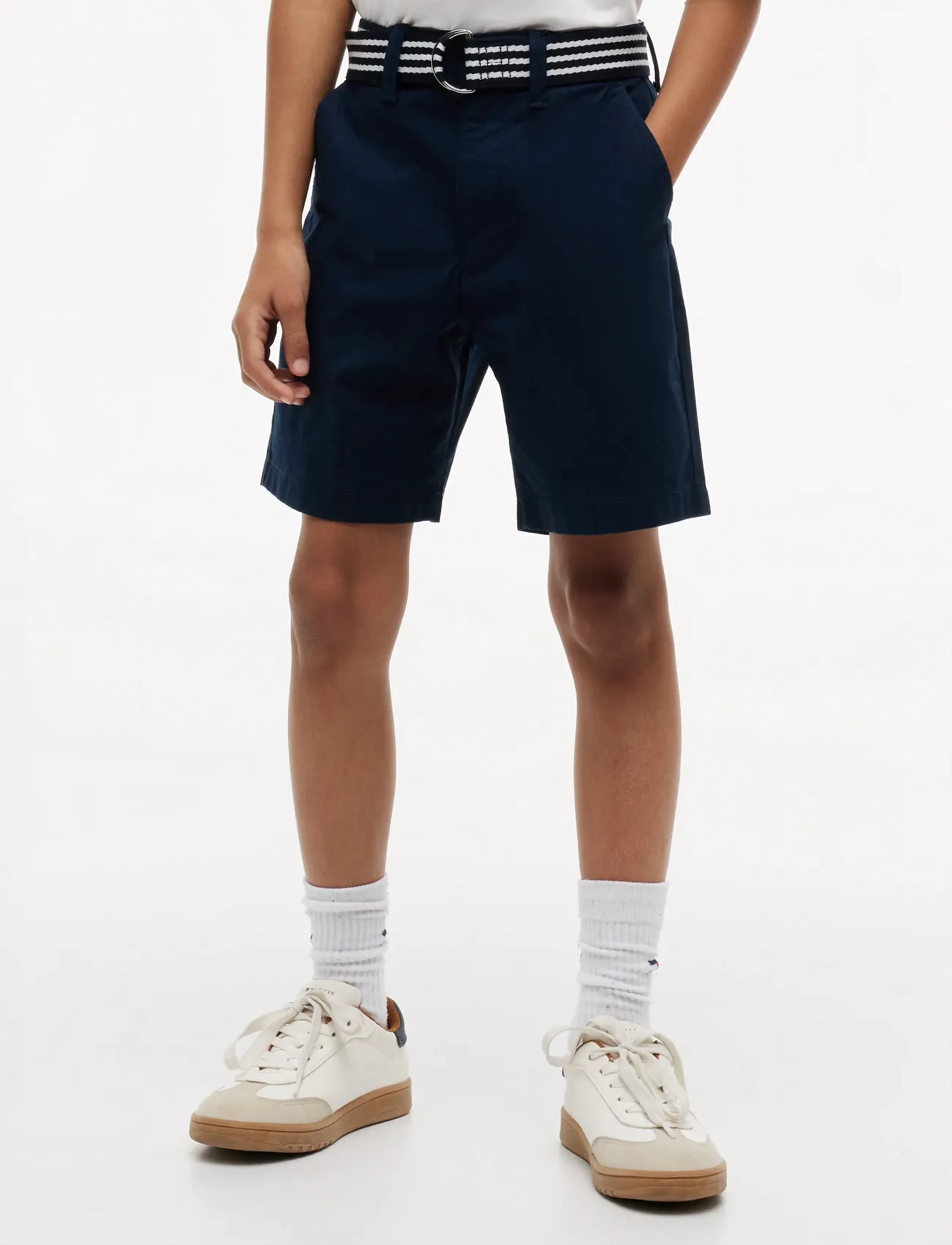 Tommy Hilfiger BAGGY CHINO BELTED SHORT - Chino stila šorti - DARK NIGHT NAVY / navy