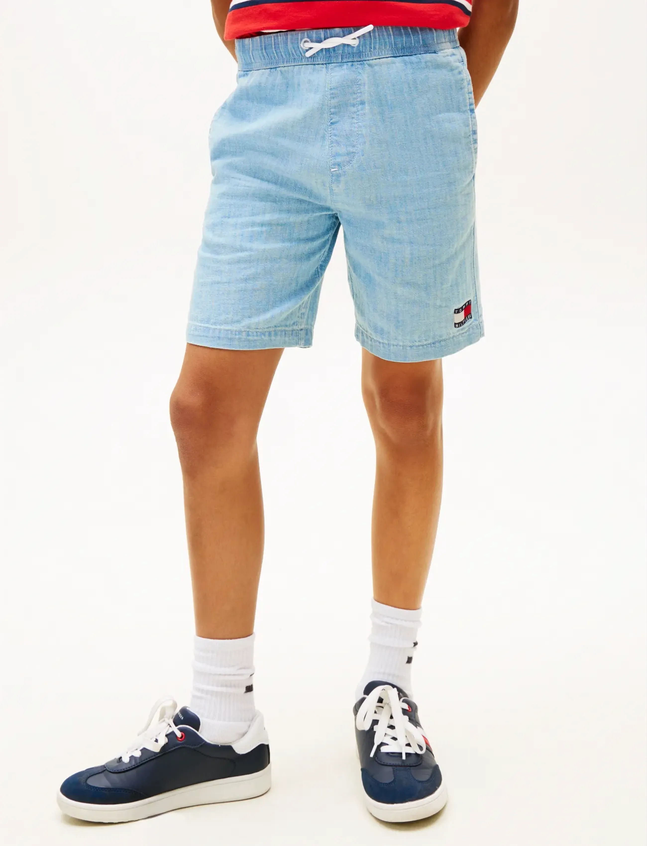 Tommy Hilfiger WAVY FLAG HERRINGBONE SHORT - Shorts - DENIM MEDIUM / blue
