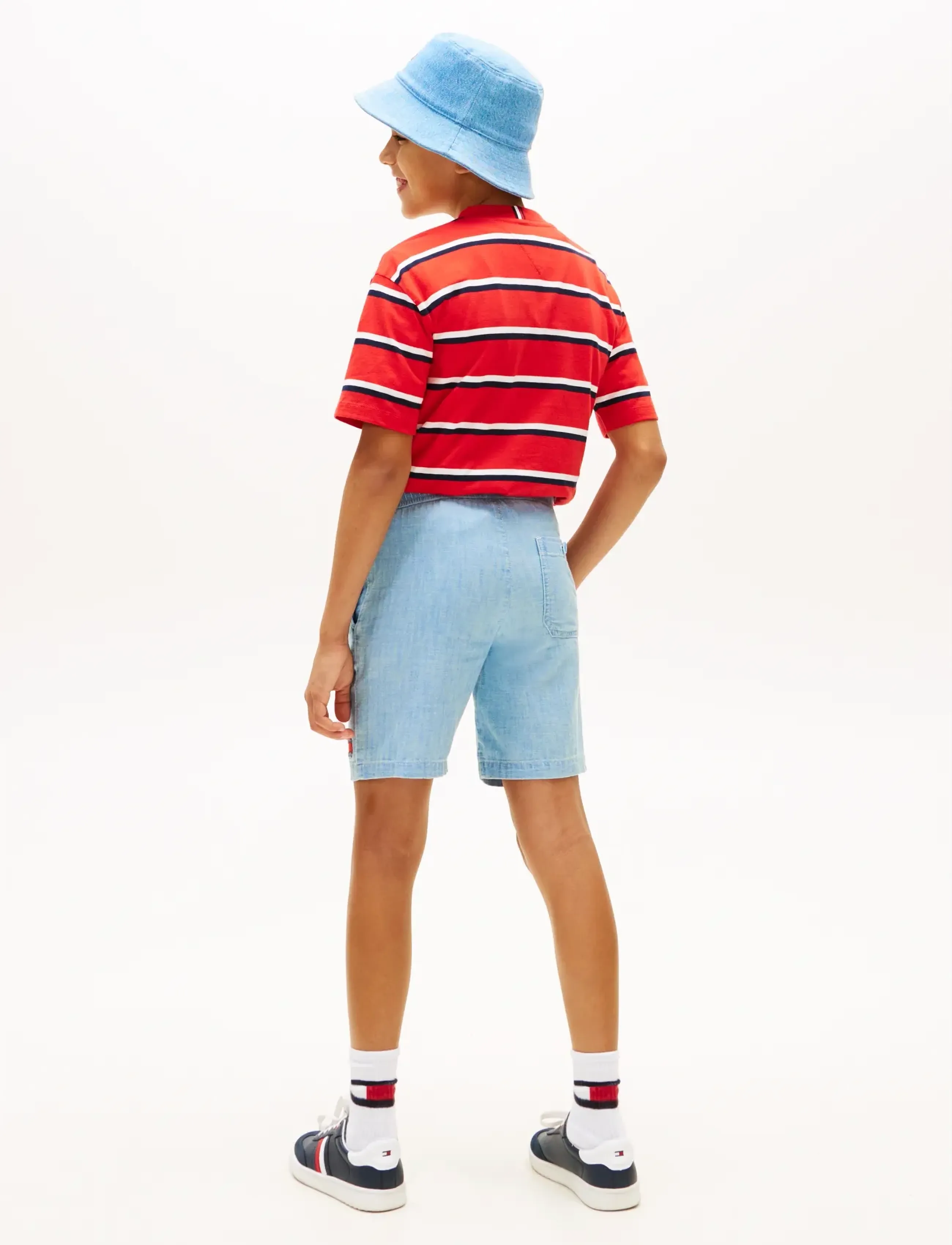 Tommy Hilfiger - WAVY FLAG HERRINGBONE SHORT - lühikesed vabaajapüksid - denim medium - 2