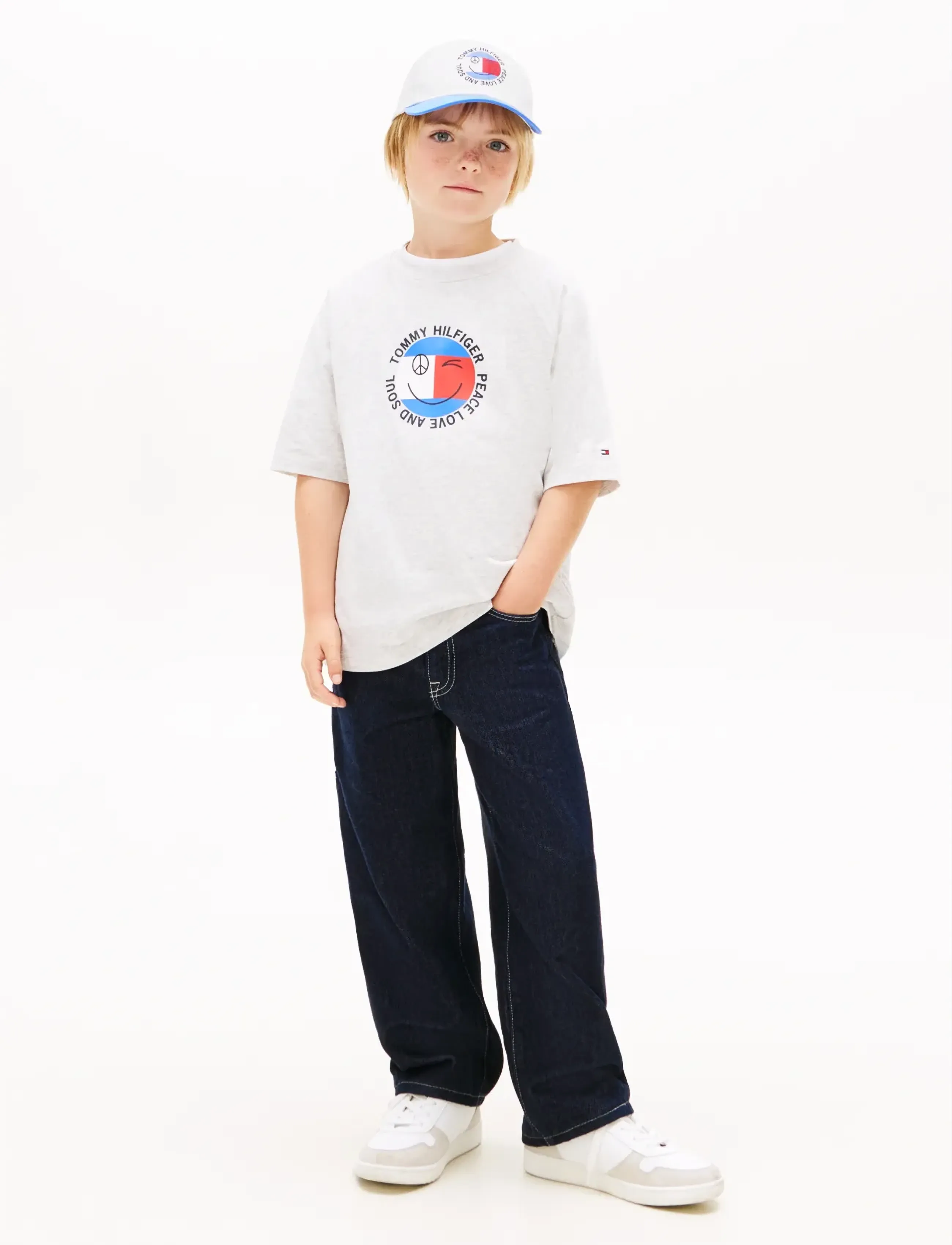 Tommy Hilfiger - FUN FLAG GRAPHIC T-SHIRT - kortærmede t-shirts - light grey heather - 3
