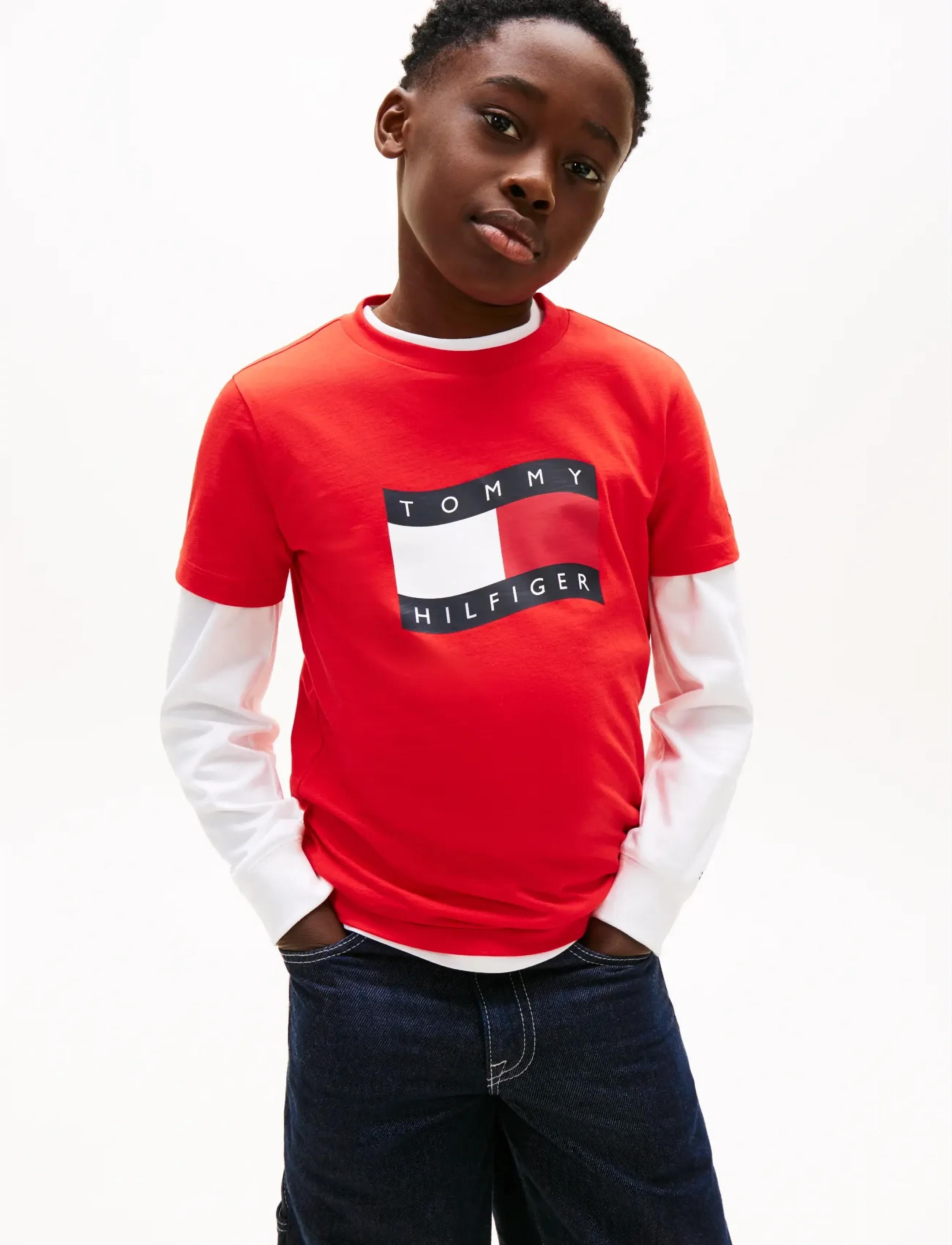 Tommy Hilfiger Wavy Flag T-Shirt, 122, T-shirts, Rot - Short-sleeved, Kinder