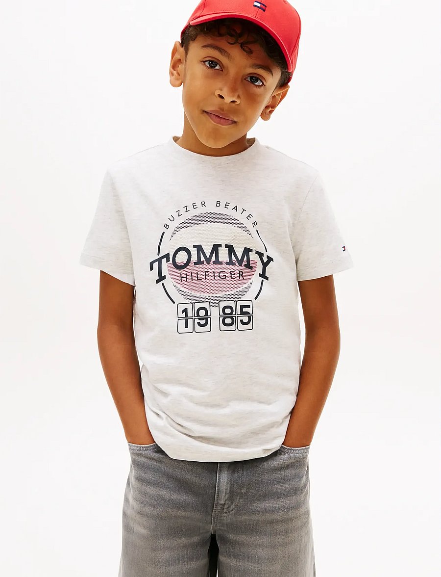 Tommy Hilfiger - BASKETBALL GRAPHIC T-SHIRT - kortärmade t-shirts - light grey heather - 0