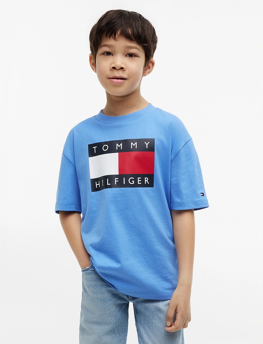 Tommy Hilfiger - HERITAGE PRINTED FLAG T-SHIRT - short-sleeved t-shirts - copenhagen blue - 0