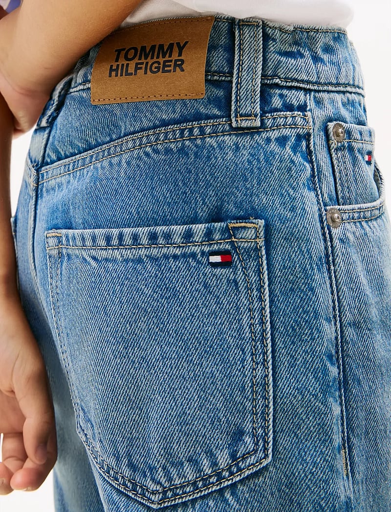Tommy Hilfiger - RELAXED MID BLUE JEANS - loose jeans - mediumused - 4