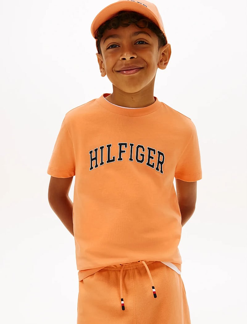 Tommy Hilfiger - HILFIGER VARSITY T-SHIRT - lühikeste varrukatega t-särgid - faded sun kiss - 0