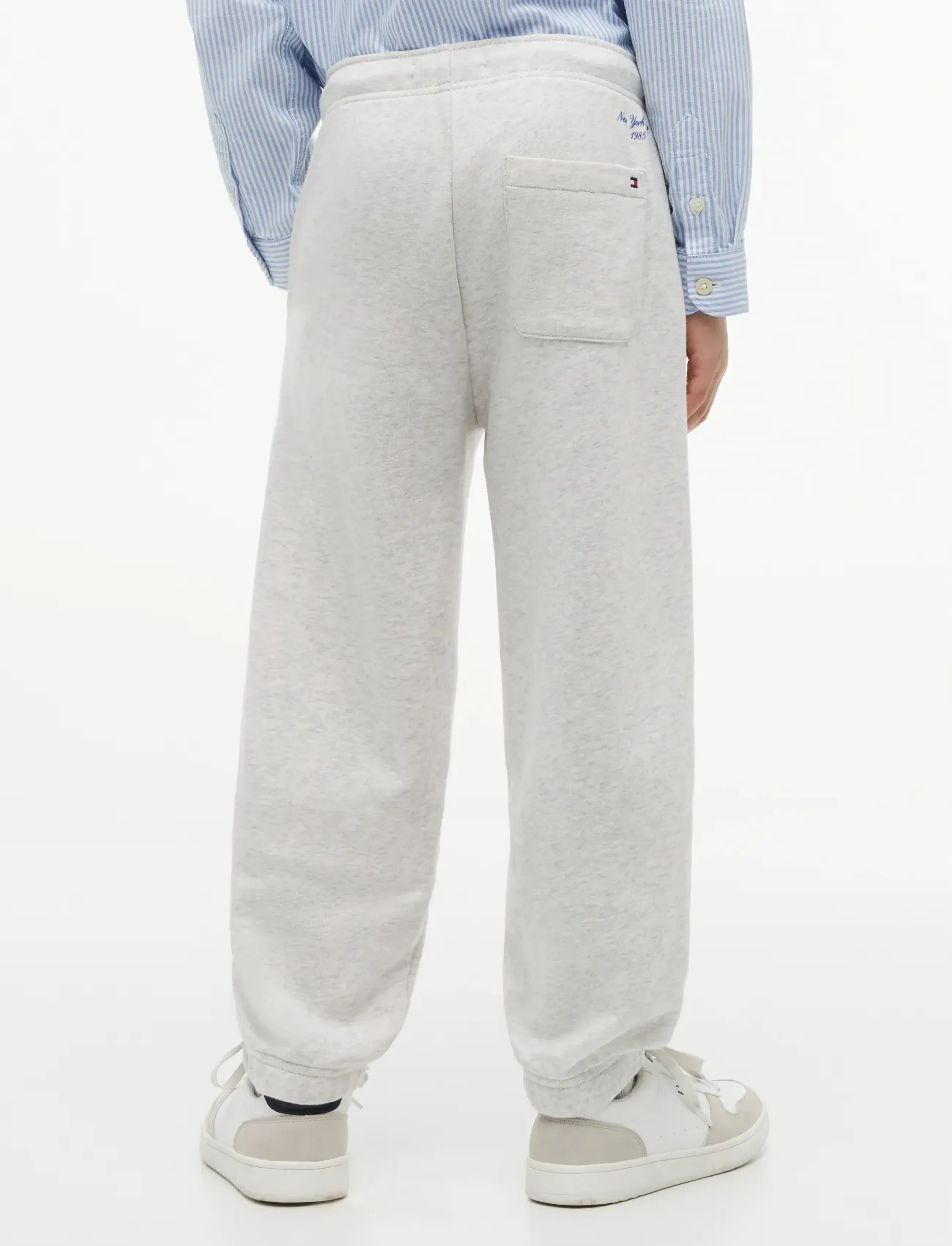 Tommy Hilfiger - OUTLINE FLAG SWEATPANT - sweatpants - light grey heather - 2