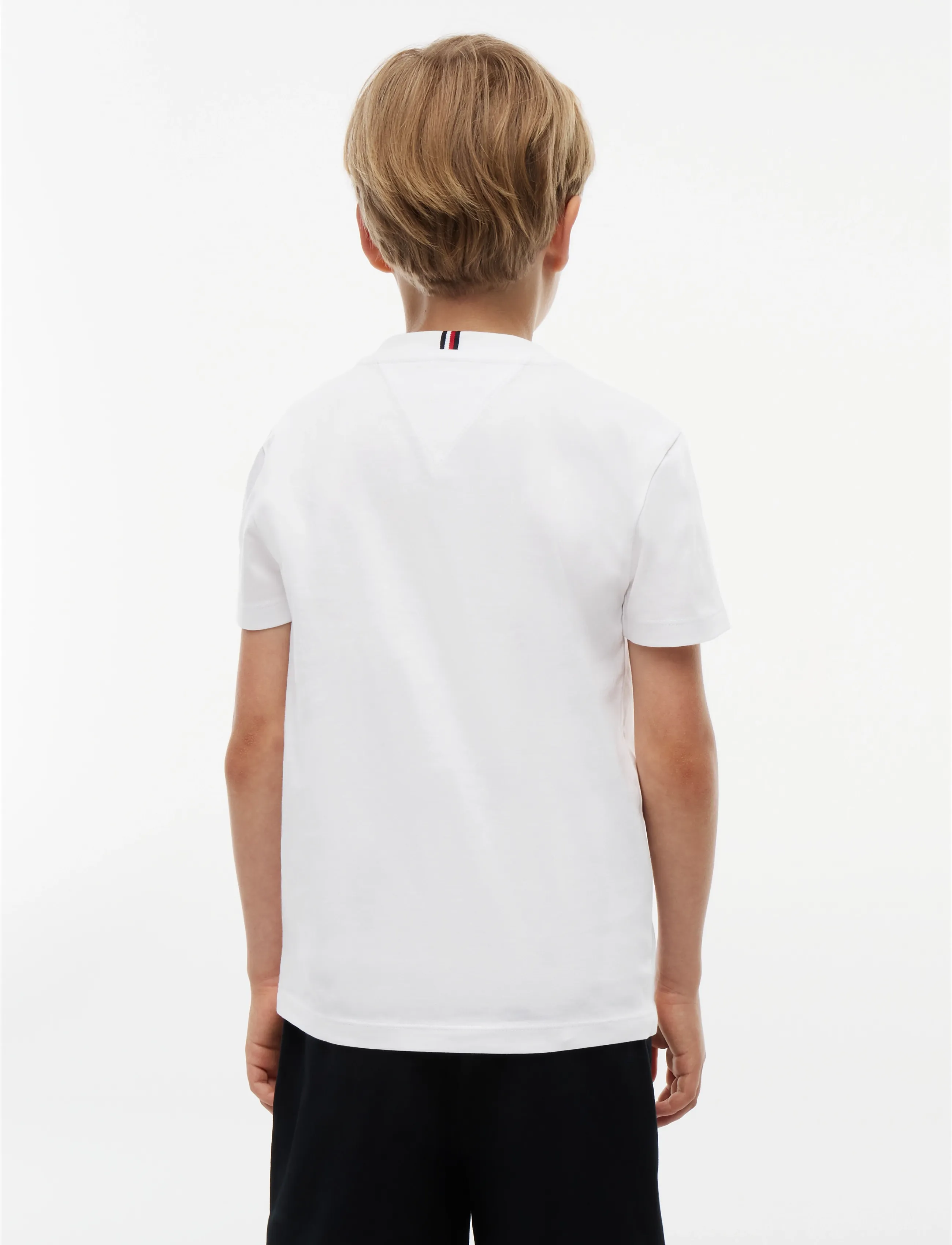 Tommy Hilfiger - HILFIGER FLAG GRAPHIC TEE - kortärmade t-shirts - white - 2