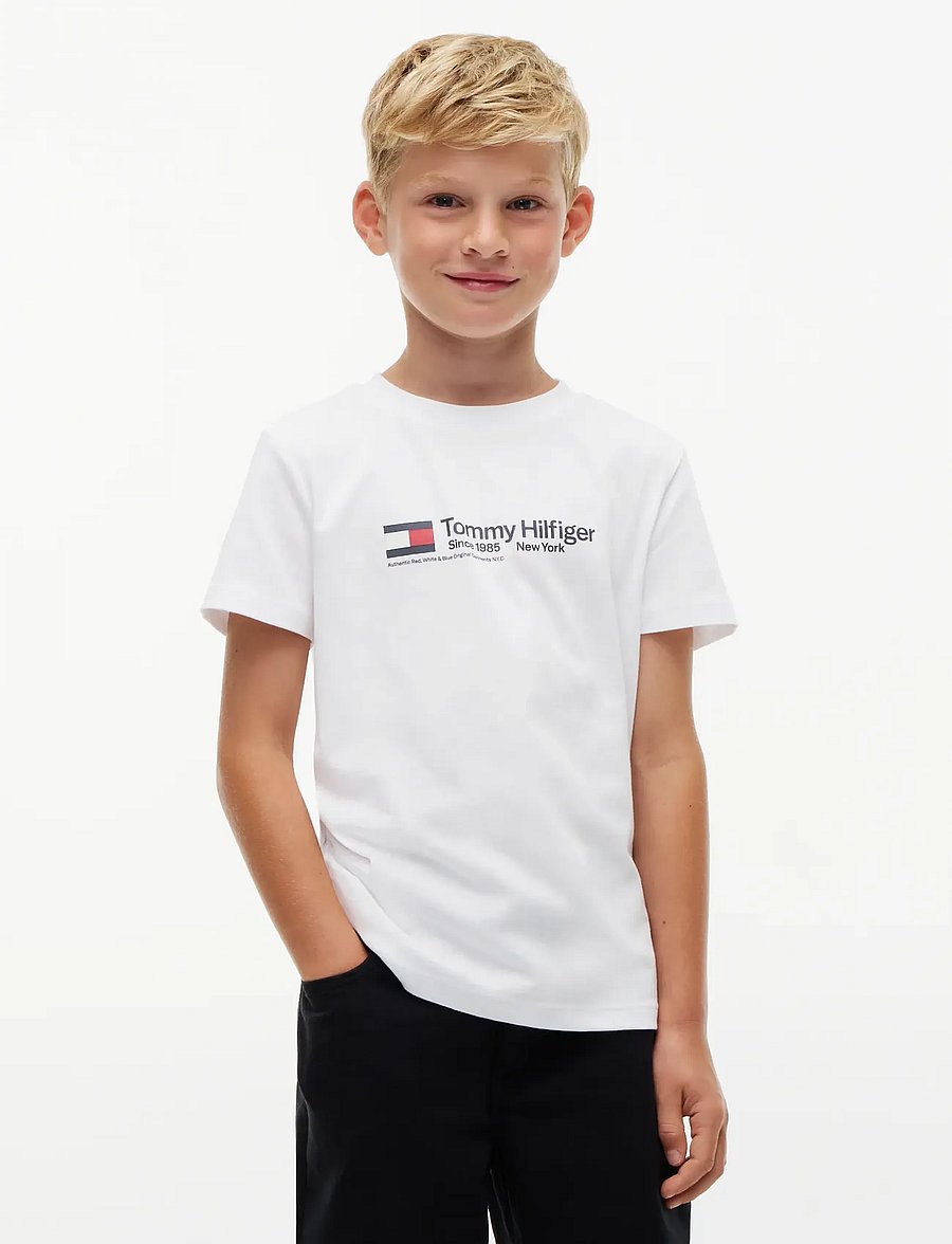 Tommy Hilfiger - BRAND LOVE WORDMARK TEE S/S - kurzärmelige - white - 0