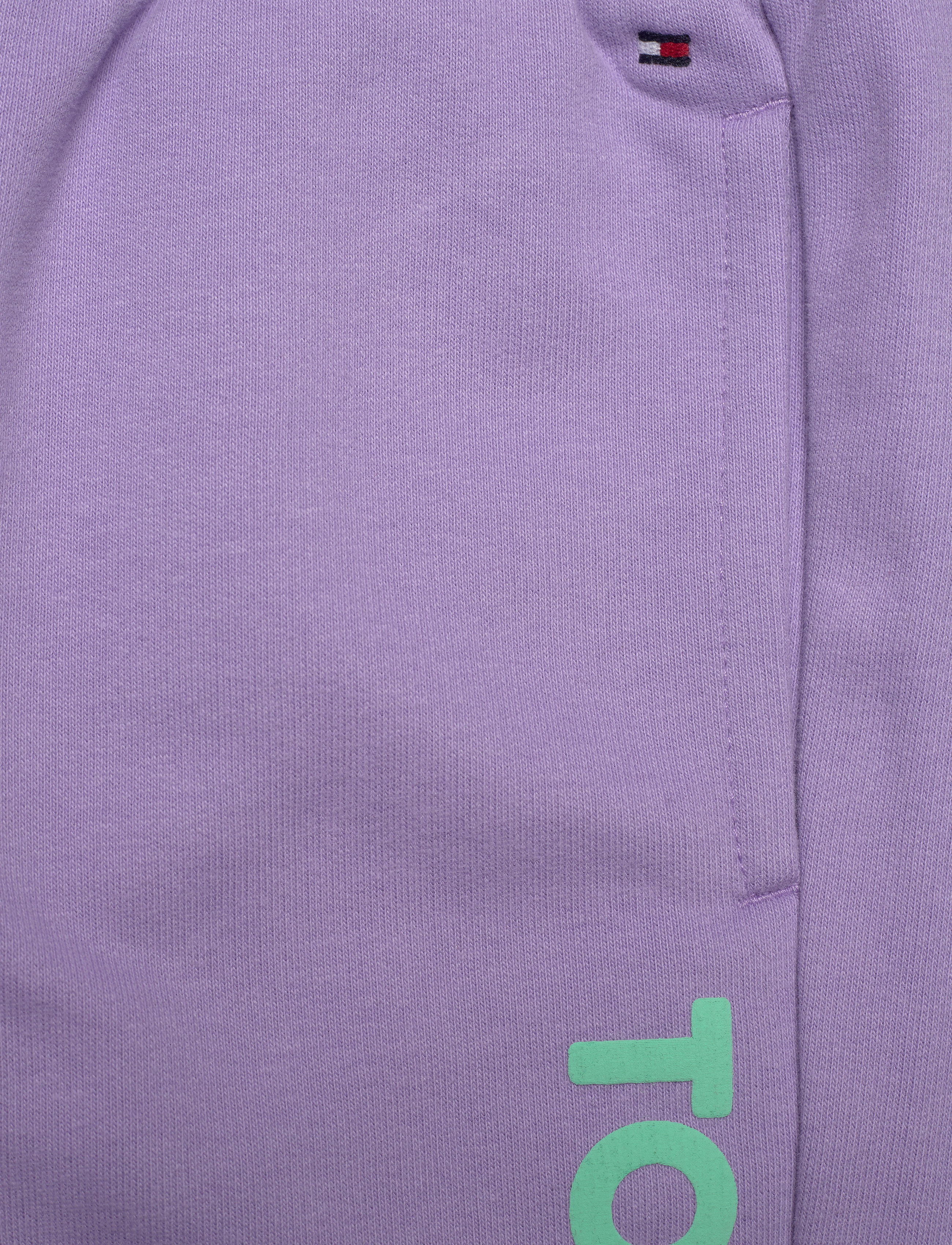 Tommy Hilfiger - OVERPRINT SWEATPANT - violet viola - 2