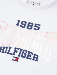 Tommy Hilfiger - TOMMY 1985 VARSITY TEE S/S - kortærmede t-shirts - white - 2