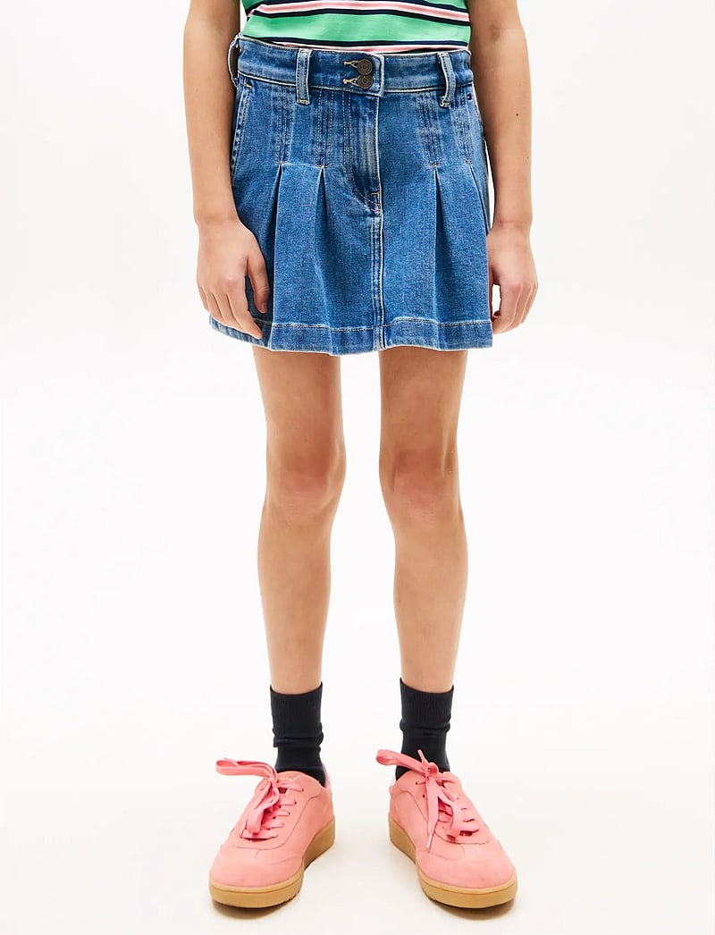 Tommy Hilfiger - DENIM PLEATED SKIRT - jeansowe spódnice - truebluedenim - 0