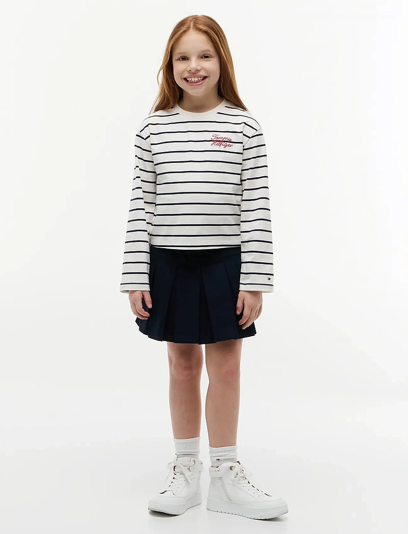 Tommy Hilfiger - TOMMY HILFIGER SRIPE TEE LS - long-sleeved t-shirts - white stripes - 5