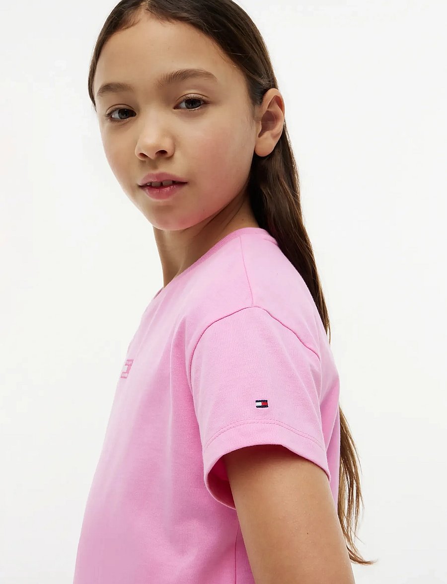 Tommy Hilfiger - TONAL FLAG TEE S/S - kortærmede t-shirts - pink daisy - 3