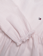 Tommy Hilfiger - BABY ITHACA DRESS L/S - sukienki dla dziewczynek z długim rękawem - whimsy pink / white stripe - 2