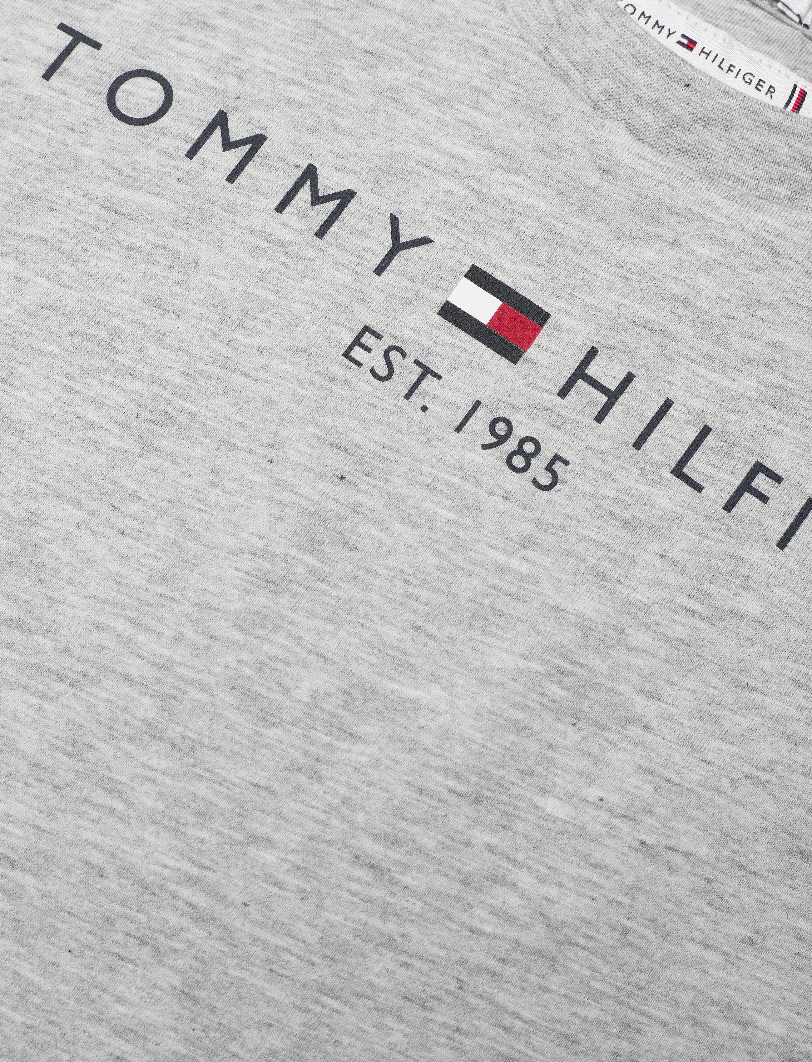 Tommy Hilfiger - ESSENTIAL TEE S/S - kortærmede t-shirts - light grey heather - 2