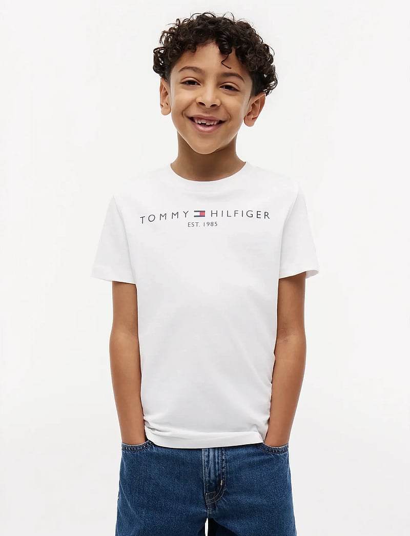 Tommy Hilfiger - ESSENTIAL TEE S/S - kortärmade t-shirts - white - 0