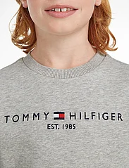 Tommy Hilfiger - ESSENTIAL SWEATSHIRT - sweatshirts - light grey heather - 5