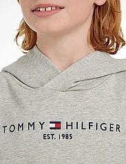 Tommy Hilfiger - ESSENTIAL HOODIE - kapuutsiga dressipluusid - light grey heather - 6
