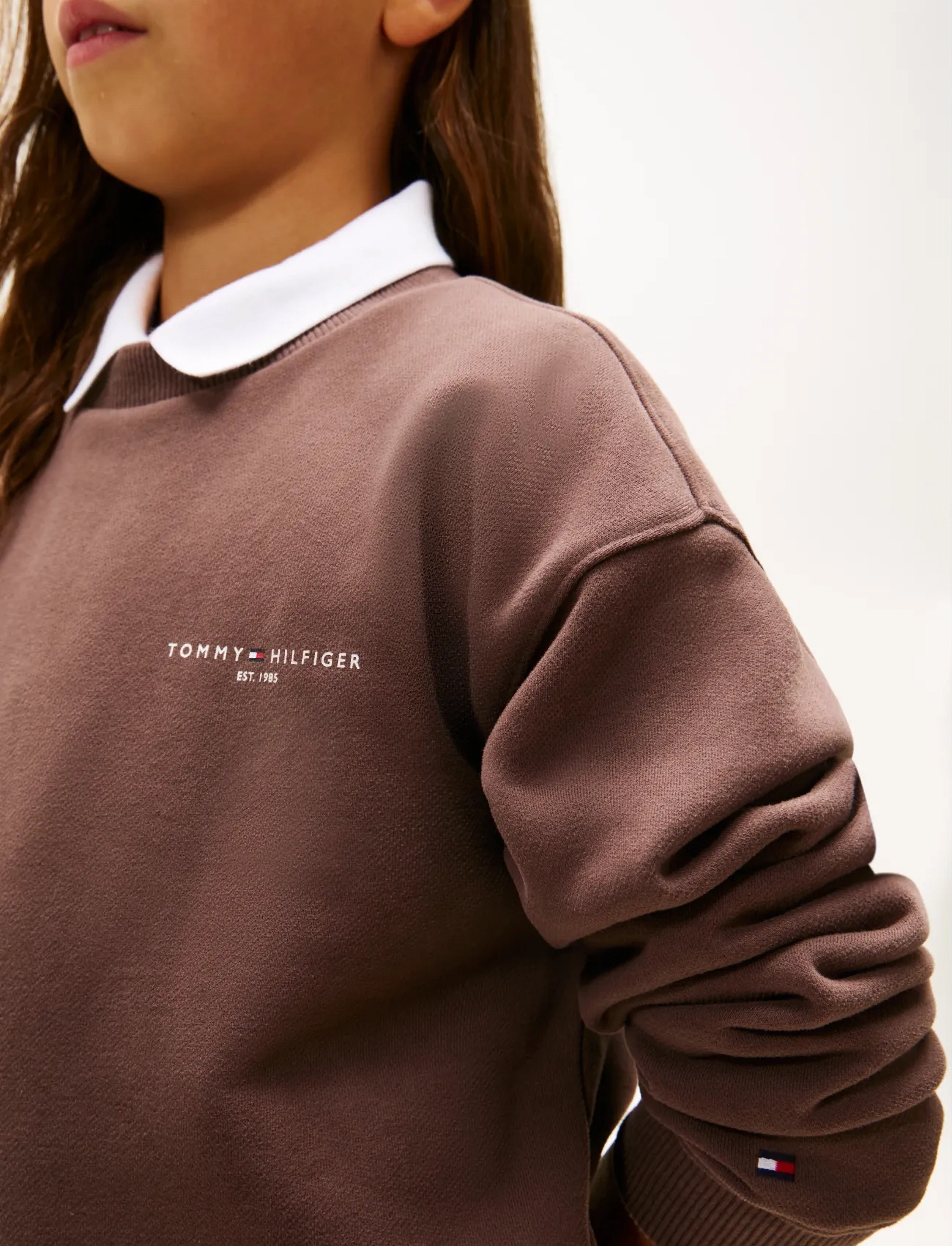Tommy Hilfiger - MINI CORP C-NECK SWEATSHIRT - sweatshirts - black walnut - 3