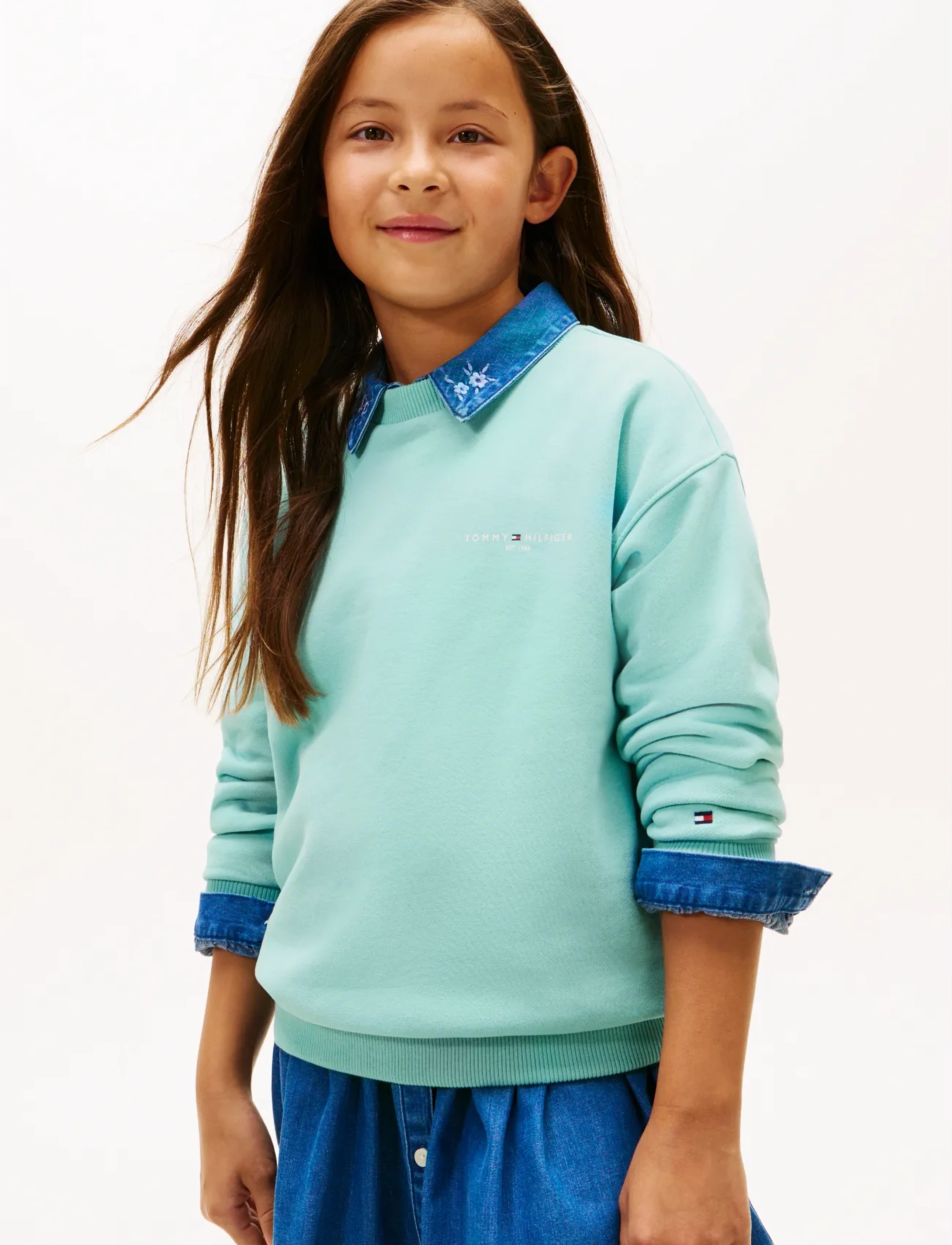 Tommy Hilfiger - MINI CORP C-NECK SWEATSHIRT - sweatshirts - ocean spray - 1