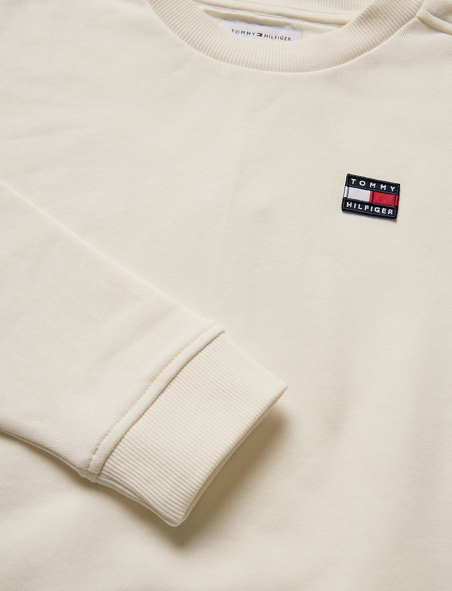 Tommy Hilfiger - FLAG HERITAGE CN SWEATSHIRT - dressipluusid - ancient white - 5