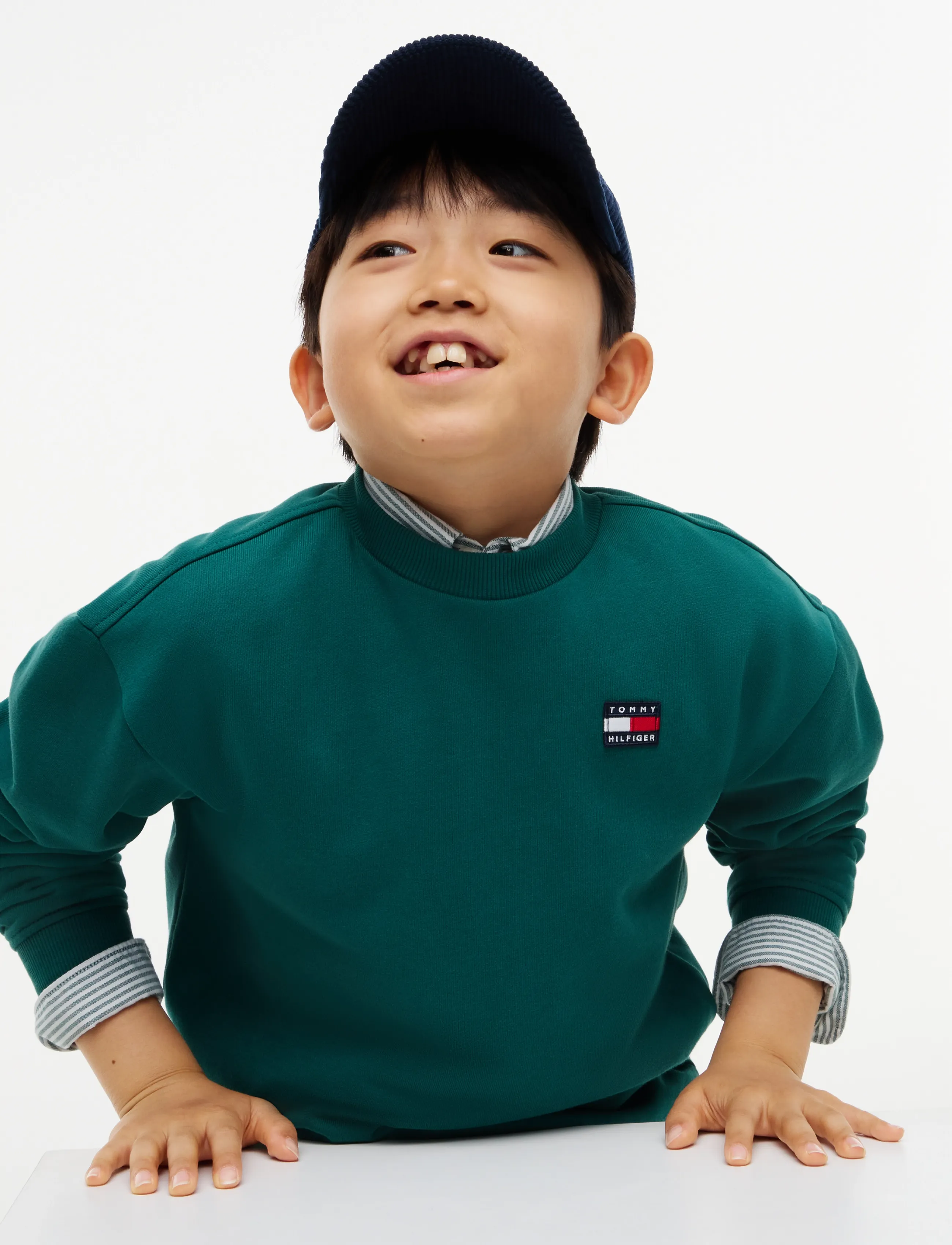 Tommy Hilfiger FLAG HERITAGE CREWNECK - Sweatshirts - RURAL GREEN / green