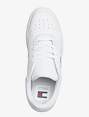 Tommy Hilfiger - TJM RETRO BASKET ESS - lave sneakers - white - 3