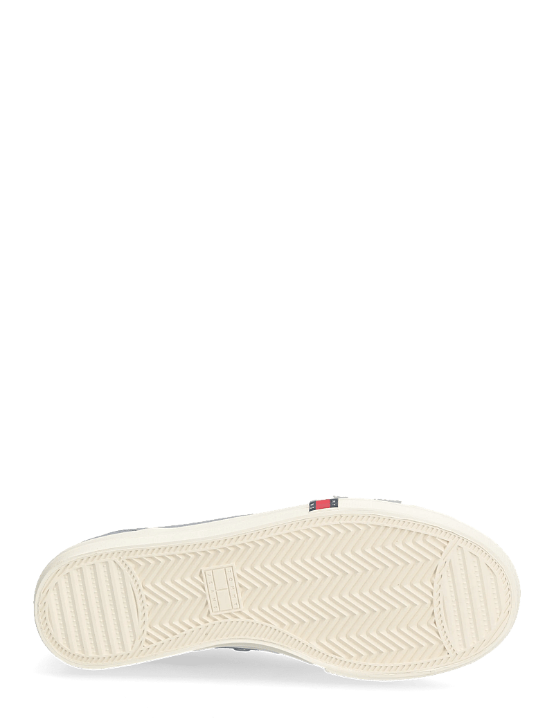 Tommy Hilfiger - ARCHIVE Y2K - konfirmatsioon - soaring skies - 4