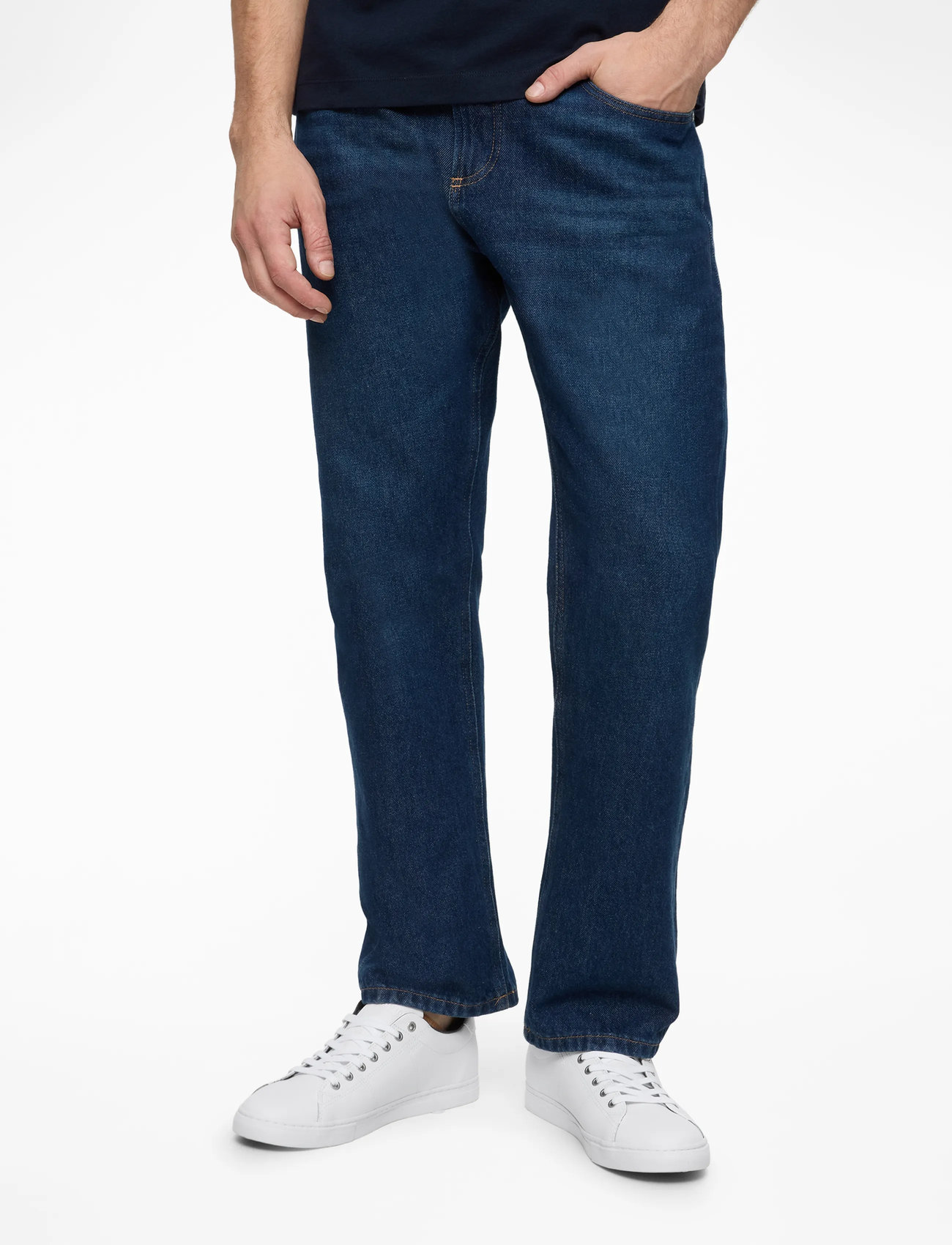 Tommy Hilfiger - ESSENTIAL LEATHER SNEAKER - lave sneakers - white - 0