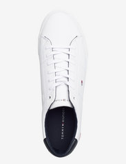 Tommy Hilfiger - ESSENTIAL LEATHER DETAIL VULC - low tops - white - 3