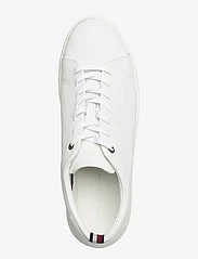 Tommy Hilfiger - PREMIUM CUPSOLE GRAINED LTH - laag sneakers - white - 3