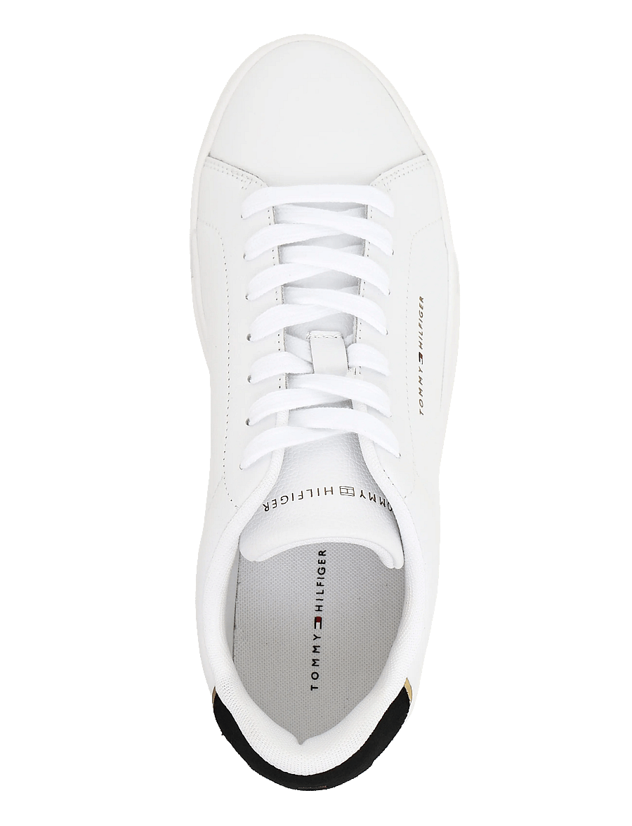 Tommy Hilfiger - TH COURT LTH DETAIL ESS - låga sneakers - white black gold - 3