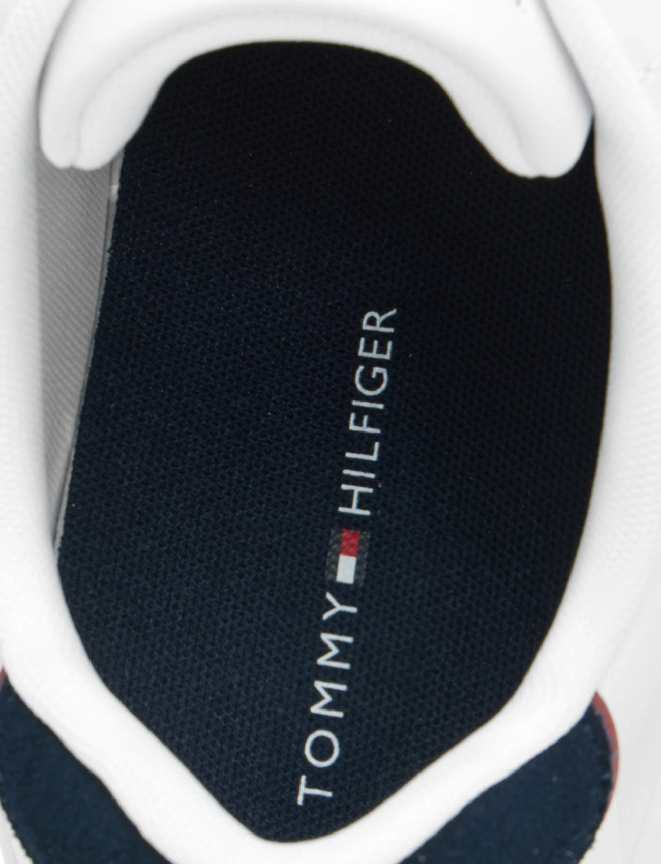 Tommy Hilfiger - TH COURT LTH DETAIL ESS - låga sneakers - white navy blue - 5