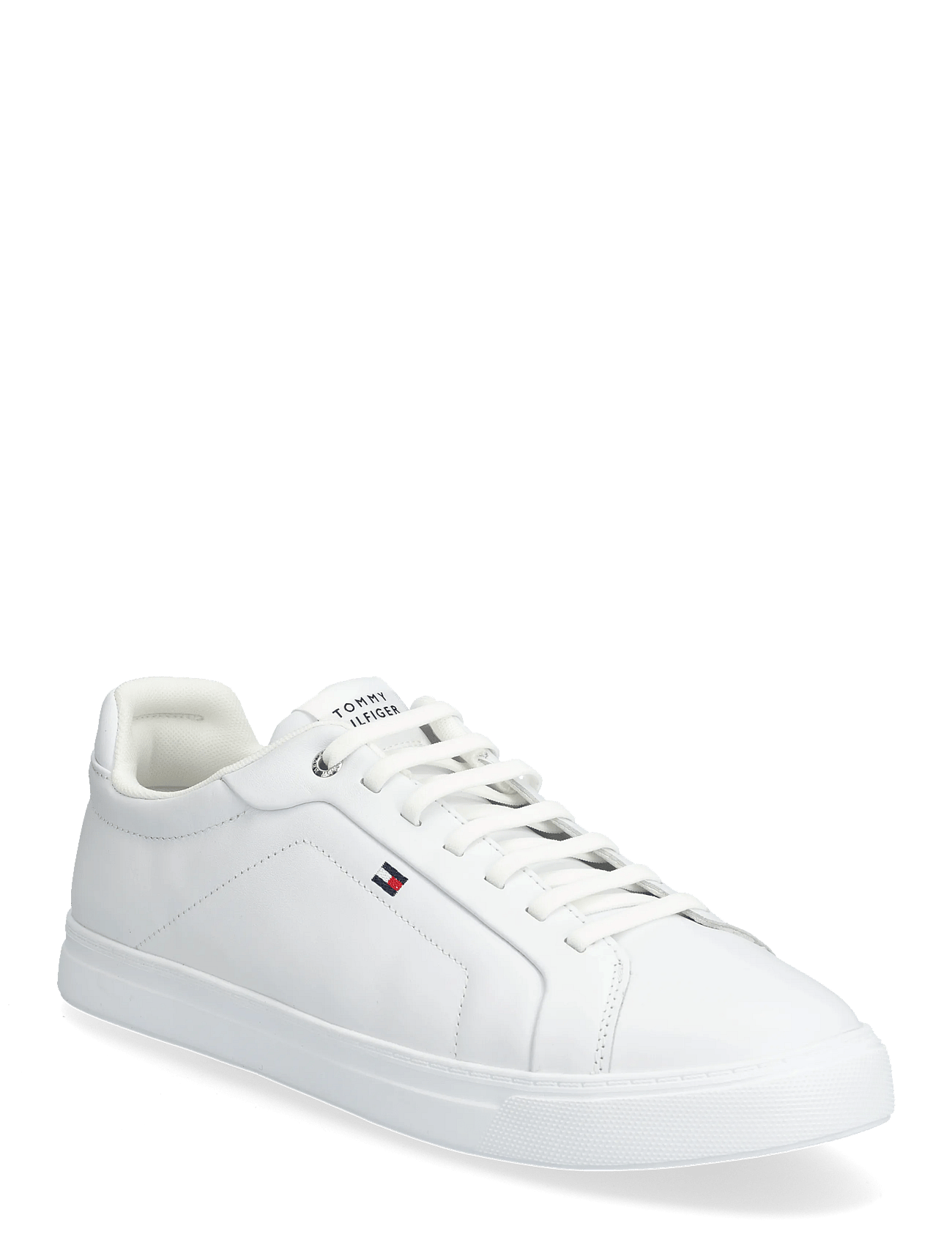 ICON COURT LIGHT ESS