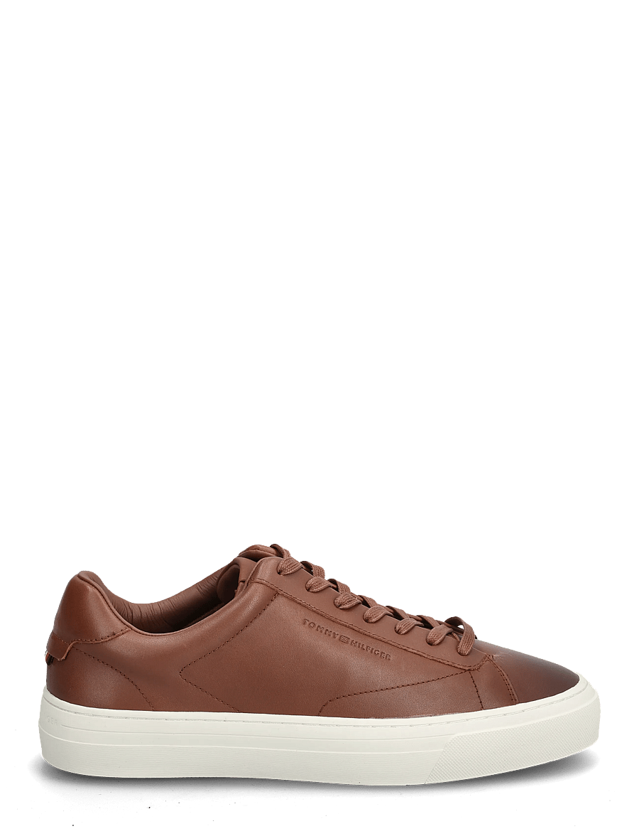 Tommy Hilfiger - PREMIUM DRESS CUPSOLE COGNAC - laisvalaikio batai žemu aulu - winter cognac - 1