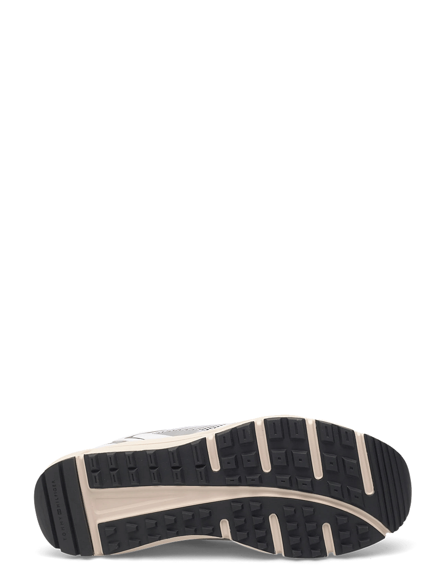 Tommy Hilfiger - YUKON MIX - lágir strigaskór - black - 4